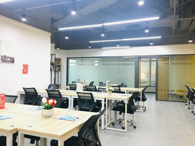 国产一比一箱包进货渠道