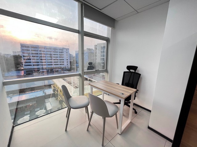 上海悬挂式实验台哪个品牌好