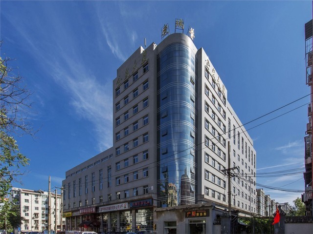 金华哪里有专业恒温泳池维护