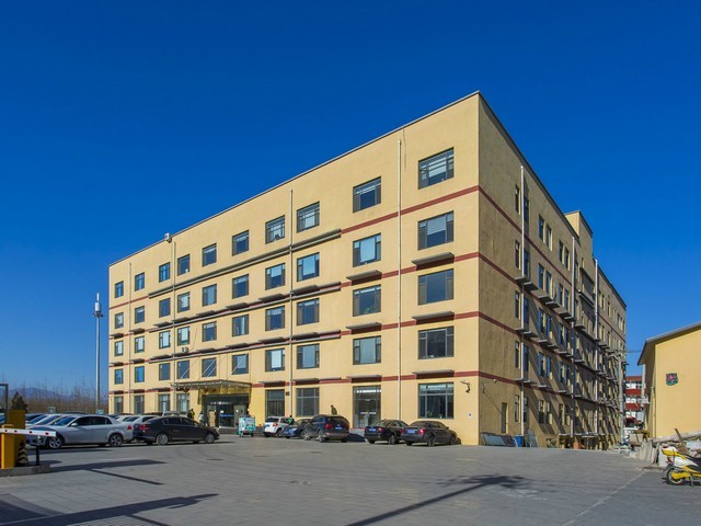 智世四向穿梭机器人